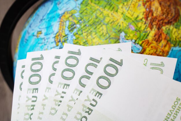 Jak rozliczyć pit z Holandii i Polski będąc rezydentem podatkowym?